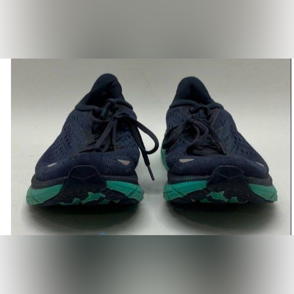 Hoka Clifton 7 Navy Green
Solid Athletic Shoe Men’s  9